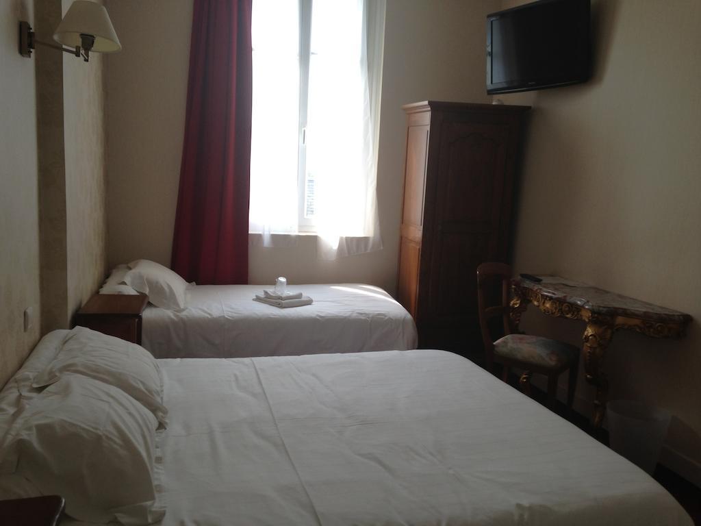 Hôtel Rabelais Tours Bagian luar foto